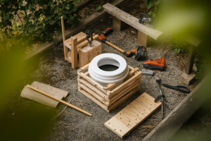 toilette-compost-diy-bois-verdure